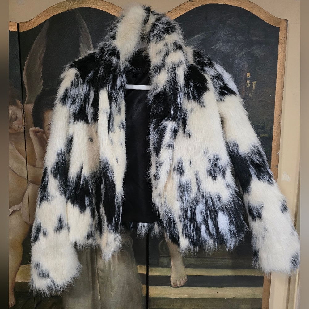 Topshop Vintage Black And White Faux Fur Coat Excellent Condition Size 4